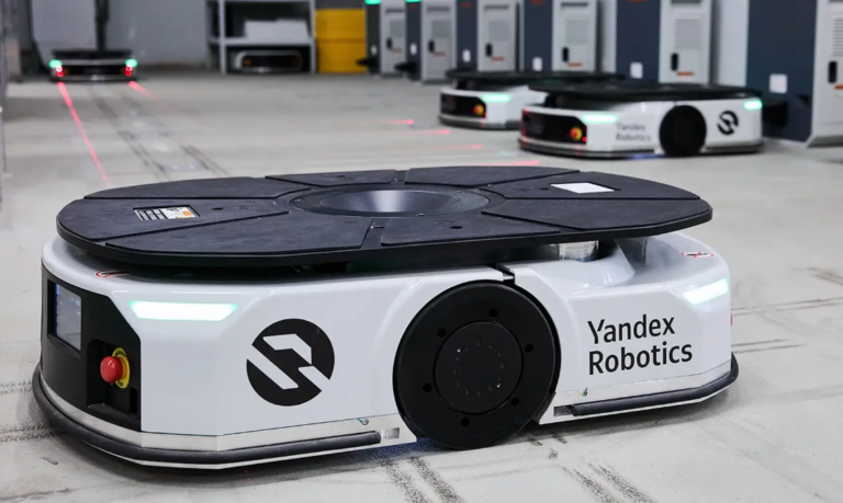 Россия утвердила первые национальные стандарты для внедрения промышленных роботов на предприятиях